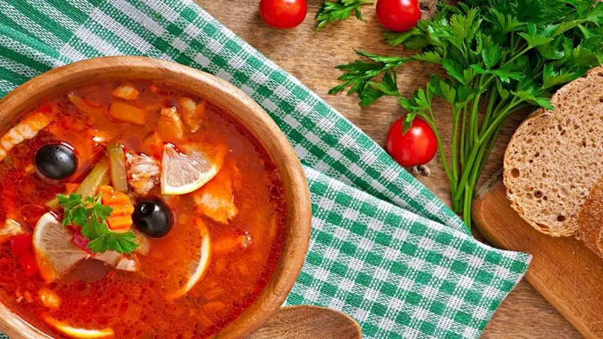 Врятує від похмілля: швидкий суп, що поверне вас до життя 1 січня