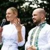Корисно і вишукано: Ярославський і Мартиновська розкрили рецепт шоколадного мусу з чипсом із льону та чіа