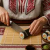 18 червня – Міжнародний день суші: а ось українські роли, які стали рідними – шалені рецепти, включно із салом