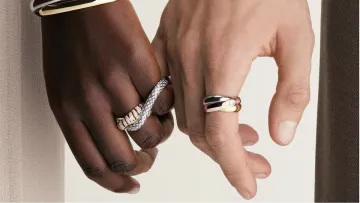 Від стародавнього Єгипту до подіумів: який аксесуар Dior та Hermès став головним хітом осені