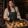 З чим зберігати картоплю, щоб вона не проростала: це є на кожній кухні