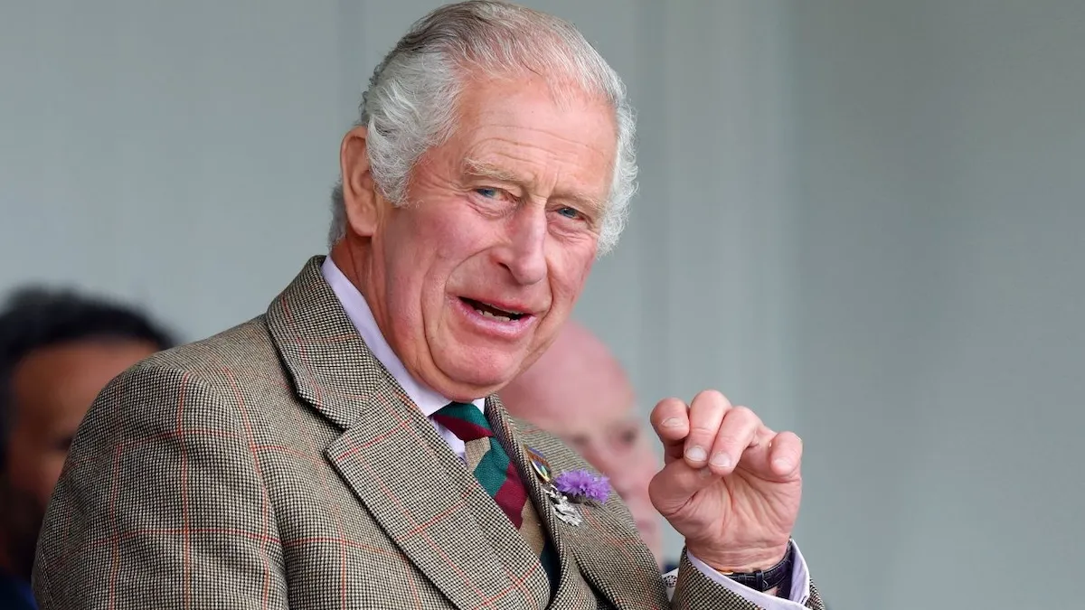 Сільнички, чашки та склянки: колишній працівник розсекретив, що дарує король Чарльз своїй прислузі на Різдво
