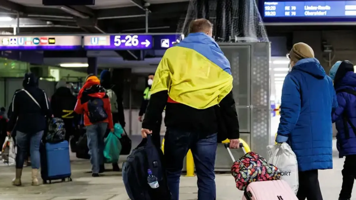 З України за 2025 рік виїхало вже 100 тисяч осіб: ООН та Мінекономіки назвали загальну цифру біженців