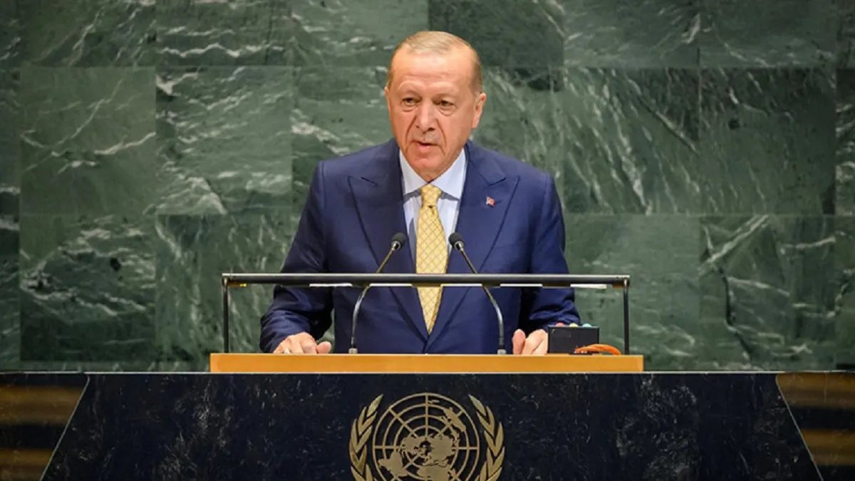 Як Макрона: американська поліція змусила турецького президента Ердогана чекати, поки проїде кортеж Трампа 