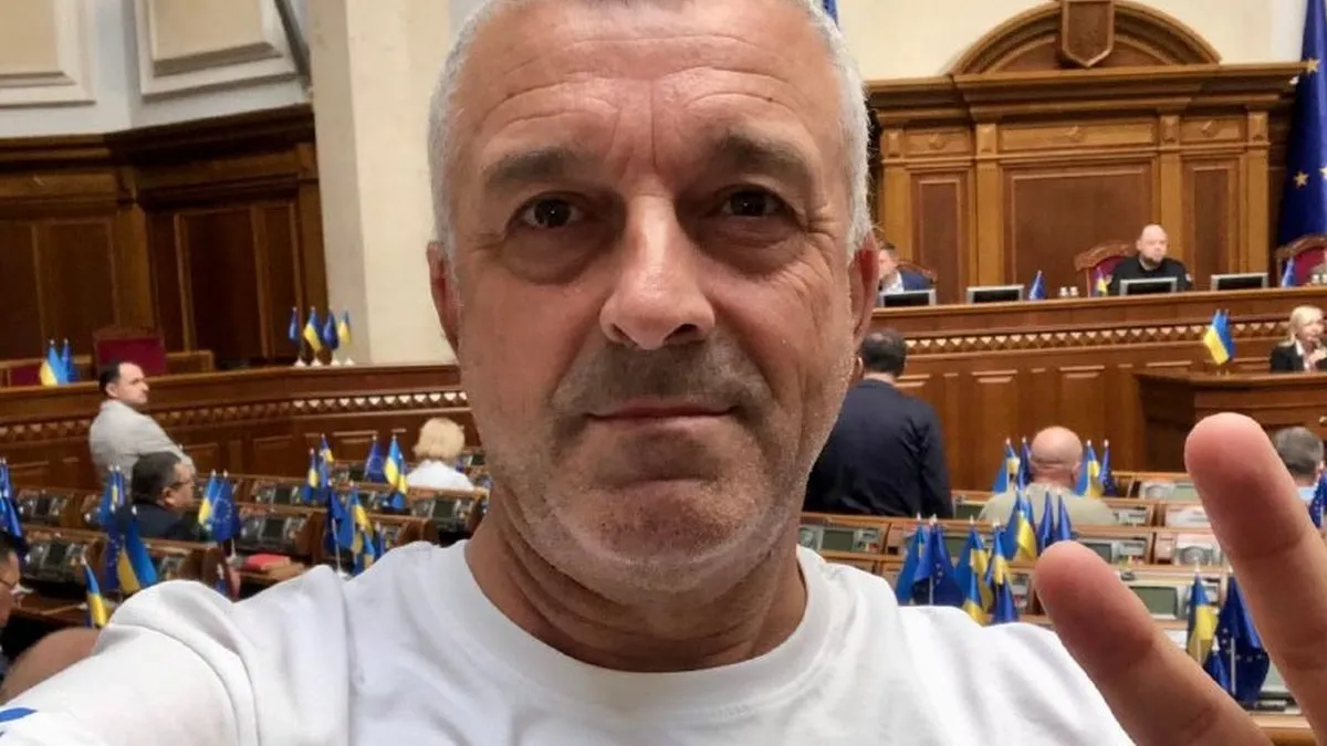 Нардепа від «Слуги народу» звинуватили у викраденні собаки: Мазурашу різко відповів на закиди