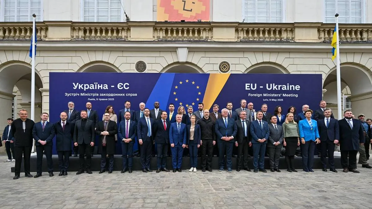 В Гаазі створять спецтрибунал щодо злочинів РФ у війні проти України: міністри назвали дату