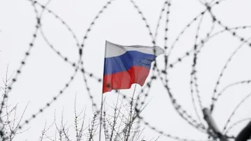 Більше ніякого особливого захисту: Зеленський підписав історичний закон щодо російської мови в Україні