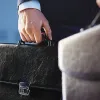 Для ТОП-чиновників України запровадили новий вид премій: уряд прийняв рішення про впорядкування виплат 