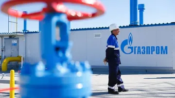 Акції «Газпрому» пішли вниз слідом за російським кораблем: держкорпорація спровокувала падіння своїм рішенням