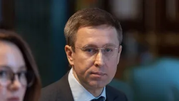 «Темна конячка»: новий прем'єр-міністр отримав від «Нафтогазу» мільйонні виплати