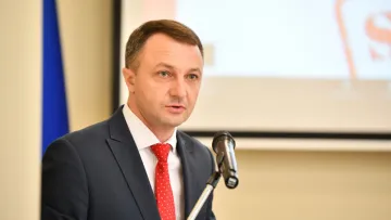 Уряд звільнив мовного омбудсмена Тараса Кременя: відома причина та потенційні претенденти на посаду 