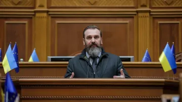 Виїзд хлопців за кордон після 11-го класу: український міністр розповів про нюанси та статистику