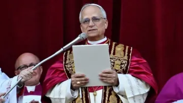 «Голос зброї має замовкнути»: Папа Римський Лев XIV зробив нову заяву про Україну – що відповів Зеленський 