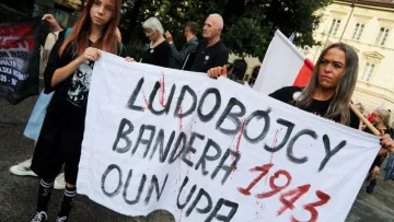 У Польщі зробили жорстку заяву щодо євроінтеграції України: «З Бандерою не вступить»