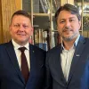 Притула зустрівся із Залужним в Англії: Бєдняков задав питання волонтеру, яке турбує багатьох