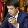 Шмигаль разом з Кабміном йдуть у відставку? Нардеп Разумков запустив процедуру усунення уряду – що відомо