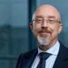 НАБУ провело обшуки у ексміністра оборони Резнікова: що відомо про справу і в чому його підозрюють