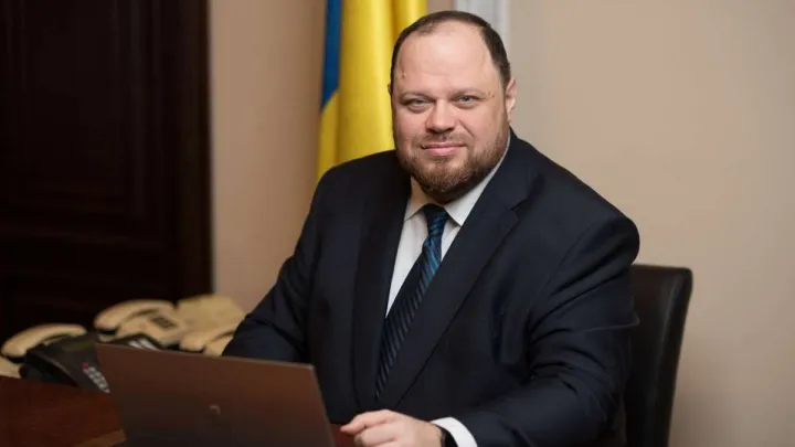 Чоловікам у віці 18-24 років можуть дозволити виїзд за кордон: Стефанчук повідомив деталі