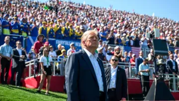 «Сподіваюся, розслідують це»: Трамп зробив нову заяву про свій «український імпічмент»