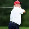 Трамп прийняв рішення щодо Росії під час гри в гольф: відомо, що надумав лідер США