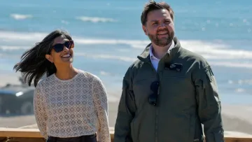 Джей Ді Венс вчетверте стане батьком: друга леді США оголосила стать дитини