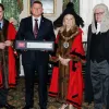 Середньовічна традиція: Валерій Залужний отримав одну із найстаріших нагород Лондона