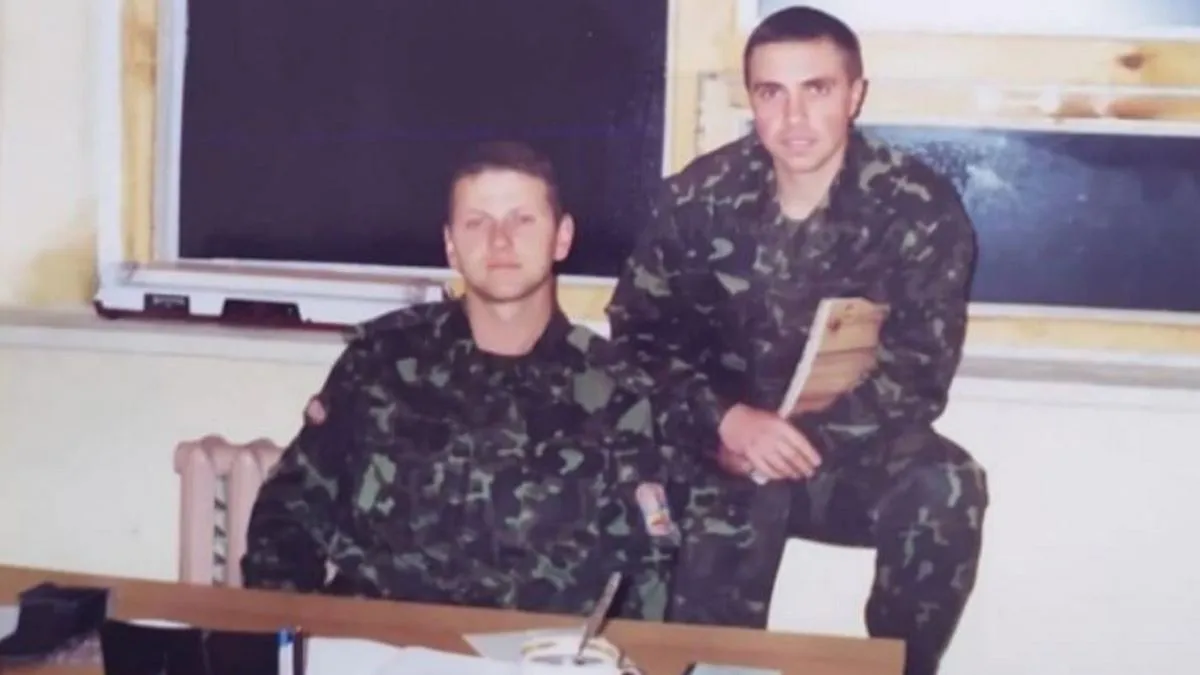 Валерій Залужний (ліворуч) під час навчання