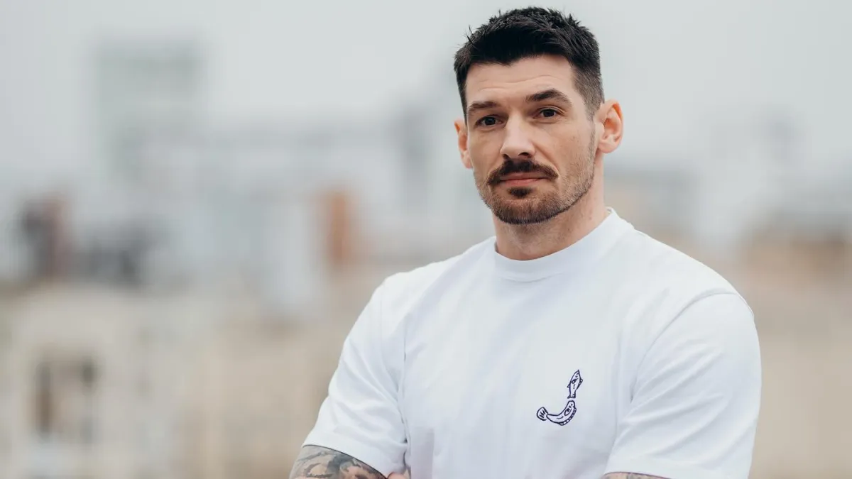 «Трошки хвилювався»: зірка «Динамо» Денис Бойко про дебют у кіно, особисте життя та поразку киян у єврокубках