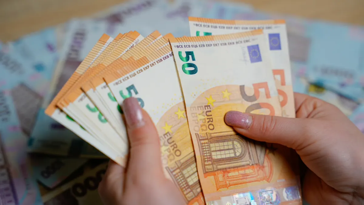 Фінляндія та Австрія опинилися в аутсайдерах: названо країни, де люди реально стали багатшими у 2026 році