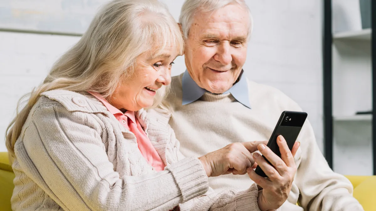 Економні тарифи від Київстар, Vodafone та lifecell: топ-3 варіанти для літніх людей без прихованих платежів