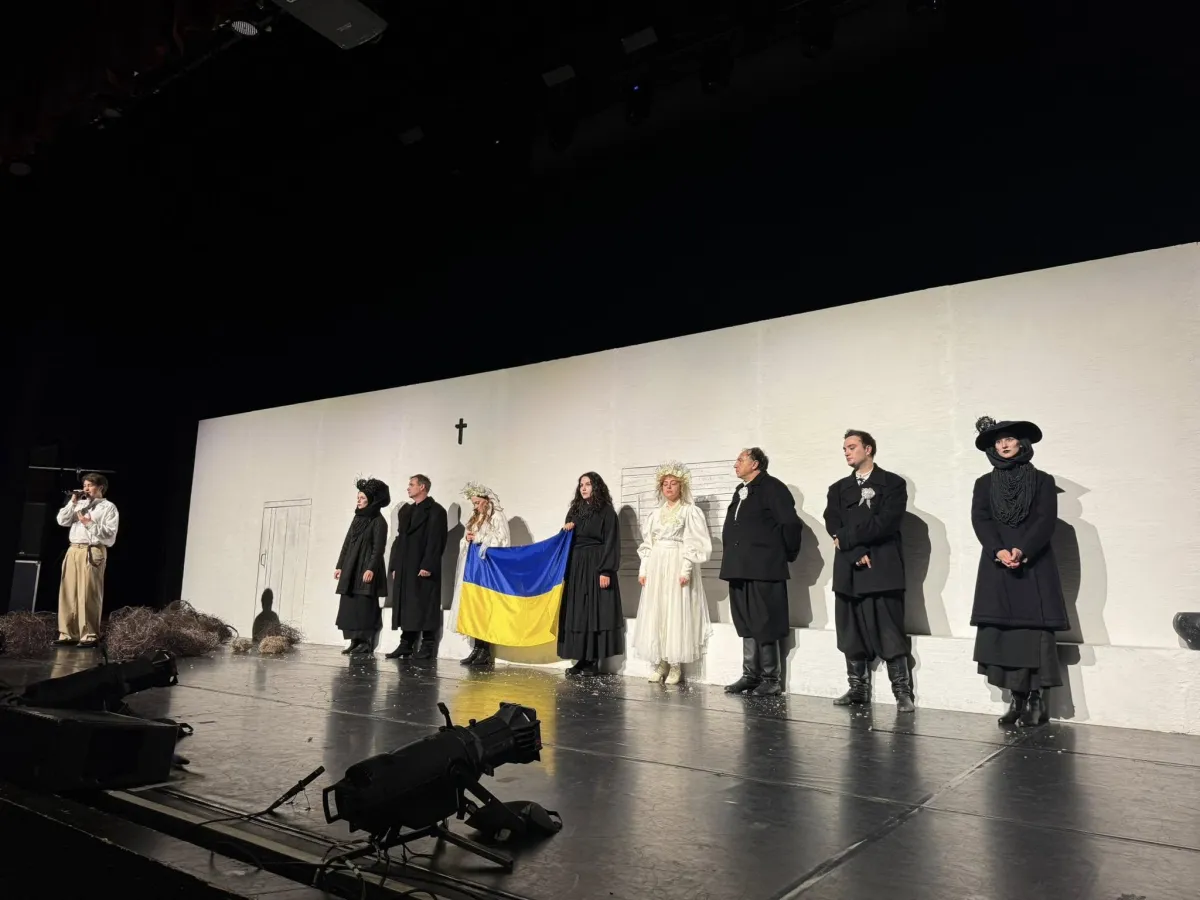 Євген Нищук з колективом Театру Франка під час туру по США. Фото Євгена Нищука