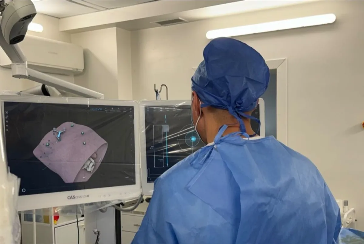 львів, ШІ, лікарі