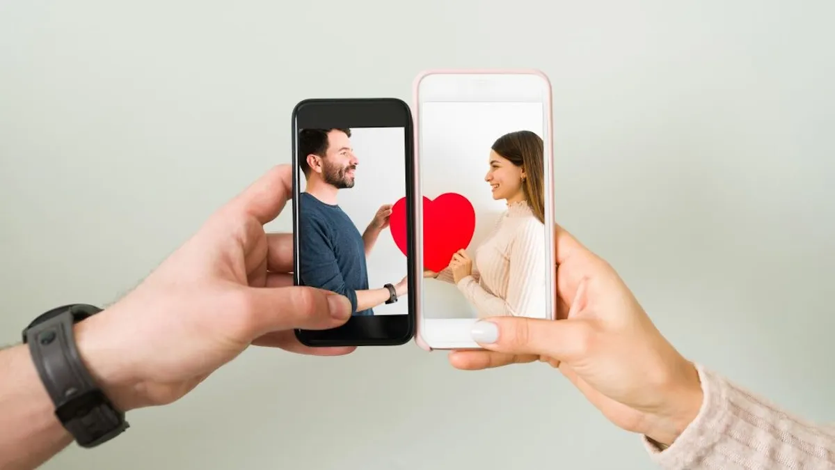 Кілометри не вирок: психологиня-сексологиня про збереження пристрасті на відстані