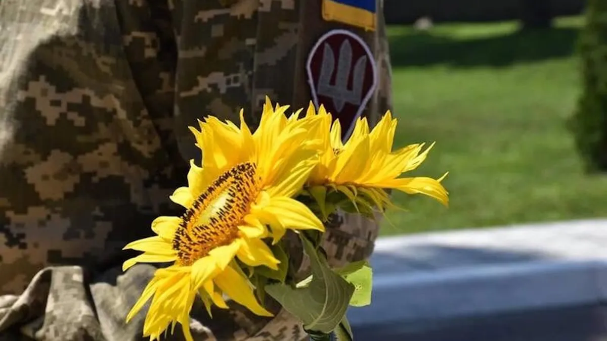 День пам'яті Захисників і Захисниць: історія дати, пов'язаної з «зеленим коридором»