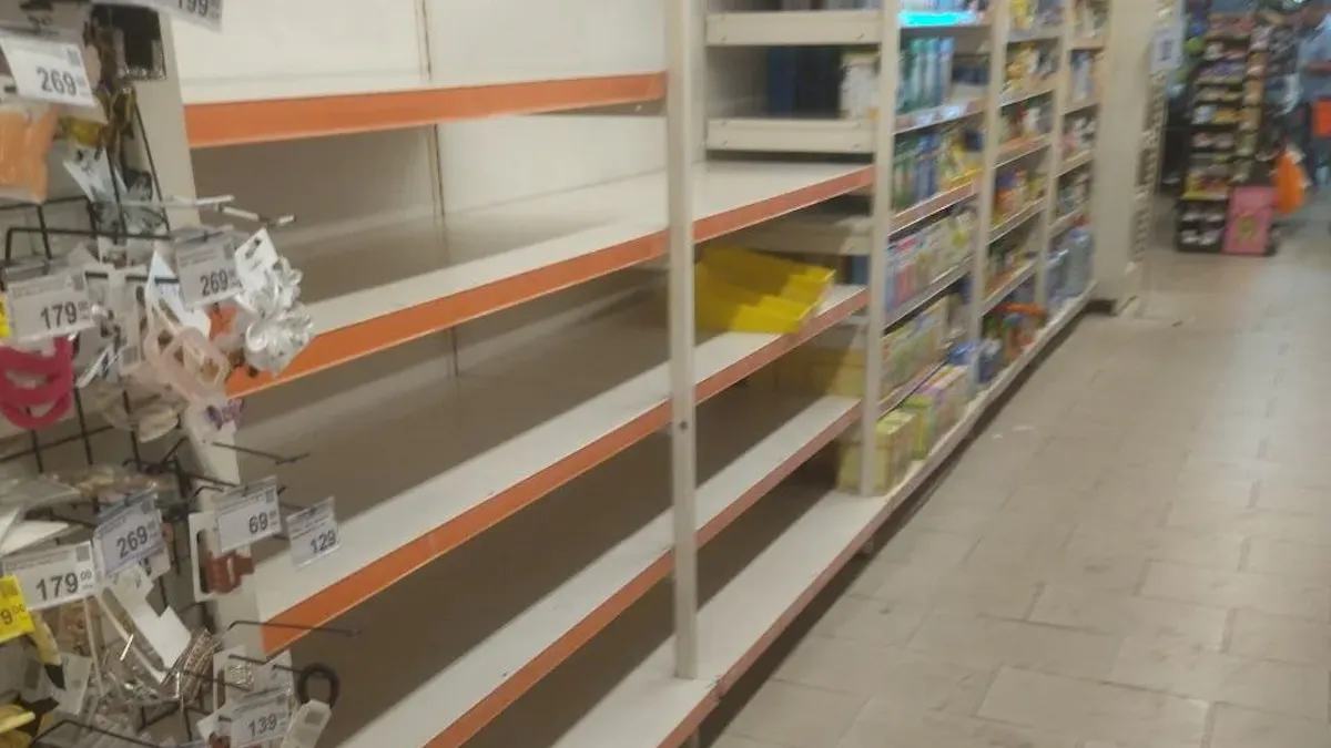 У «Сільпо» спорожніли полиці: яких продуктів не можуть знайти покупці та що відбувається в мережі