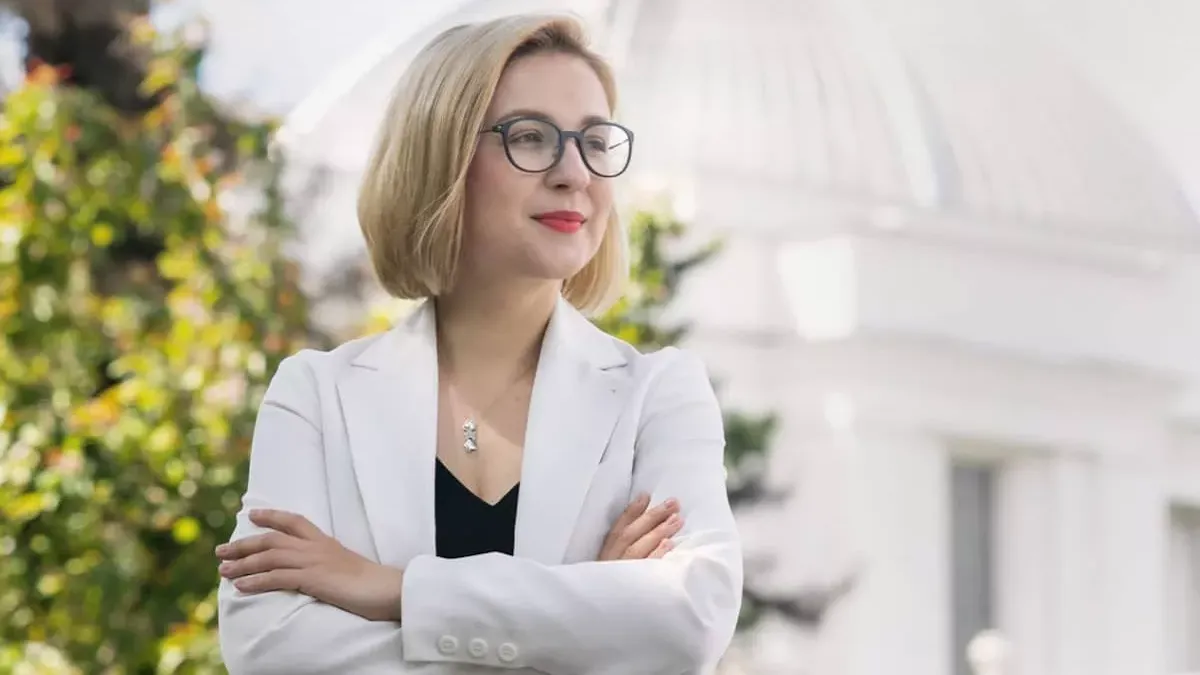 «Дитина великої надії та любові»: депутатка Інна Совсун народила донечку