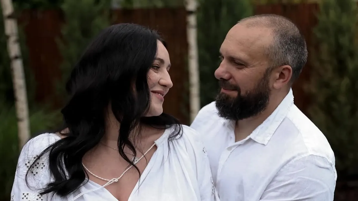 Вітвіцька народила сина: українські зірки засипали телеведучу та її чоловіка привітаннями