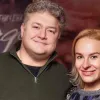 «У нас все класично»: актор Назар Задніпровський відверто зізнався, скільки витрачає щомісяця