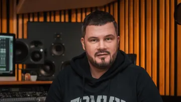 «Зробити пісню – від $2500 до $5000»: відомий продюсер Вадим Лисиця розповів, на чому заробляють артисти