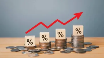 Продукти, послуги та пальне дорожчатимуть: українцям дали прогноз щодо цін до кінця 2026 року