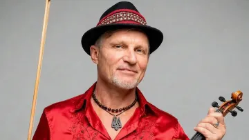 Перекласти пісні – замало: Олег Скрипка пояснив, що насправді заважає збудувати розвинену Україну