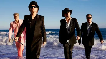 Останній вокал Доллі Партон прозвучить на новому альбомі U2: коли вийде платівка 