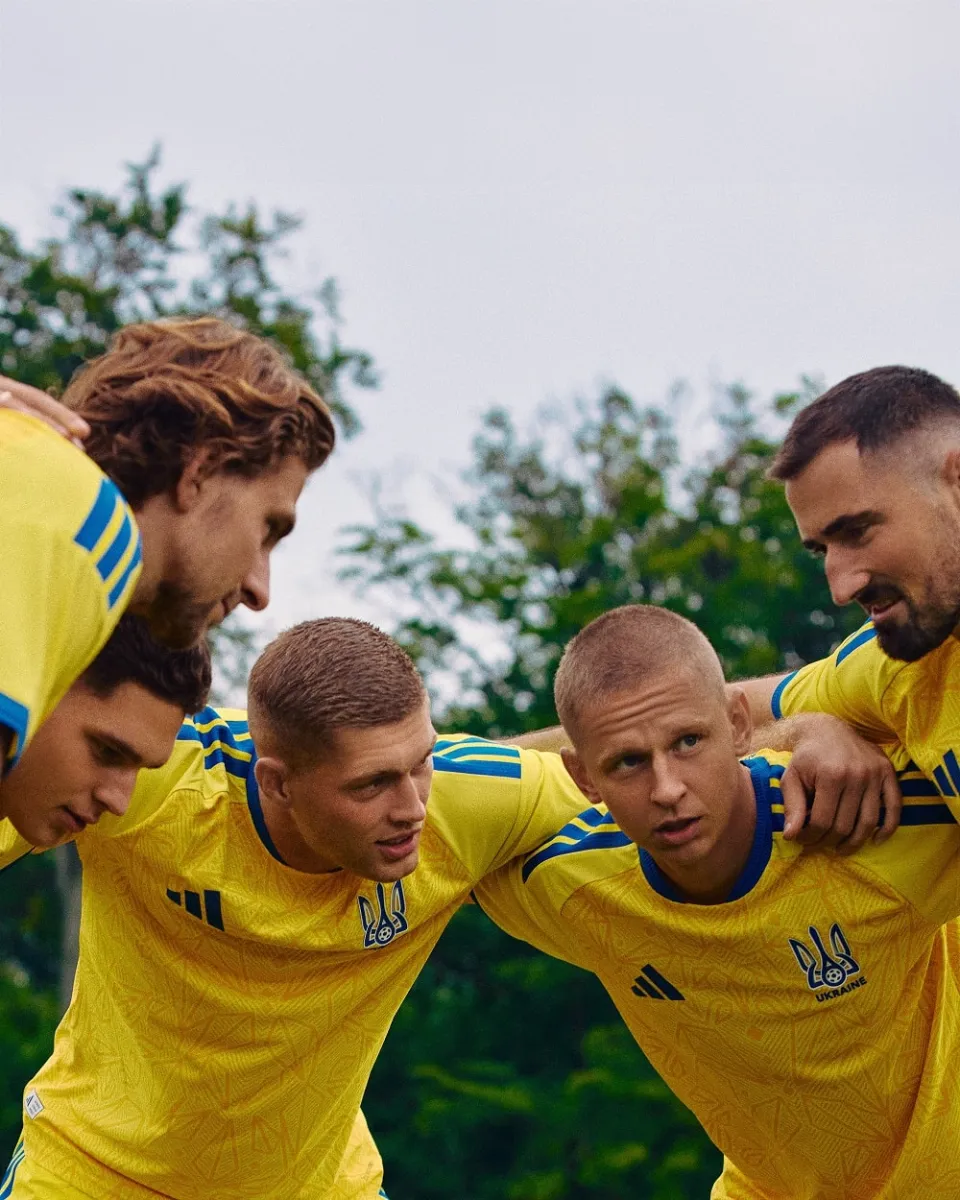 уаф, збірна, форма