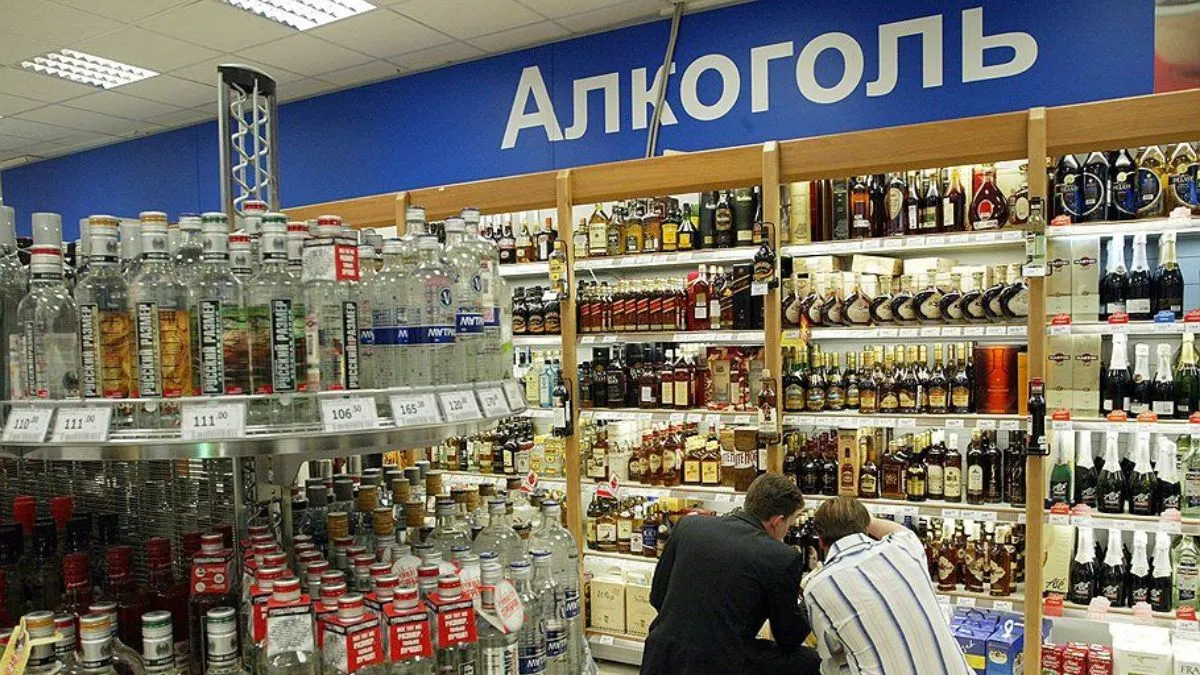 «Номер 1 в Україні по споживанню горілки»: голова однієї з РДА Києва хизується рівнем пияцтва у своєму районі