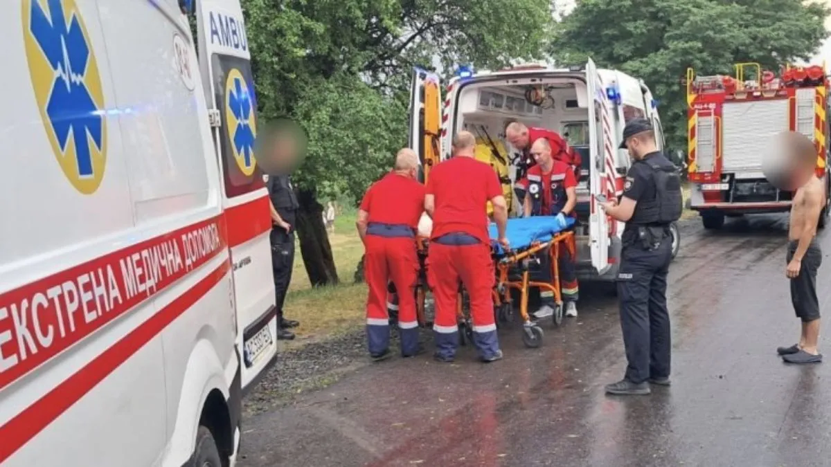 Блискавка накоїла лиха на Волині: постраждало семеро людей, зокрема й діти