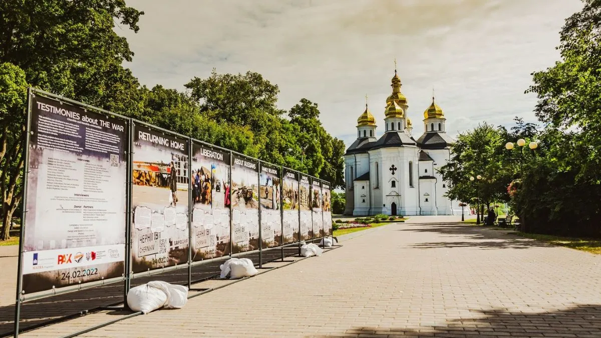 Мешканці Чернігова налякав величезний смерч: як вирувала стихія – відео