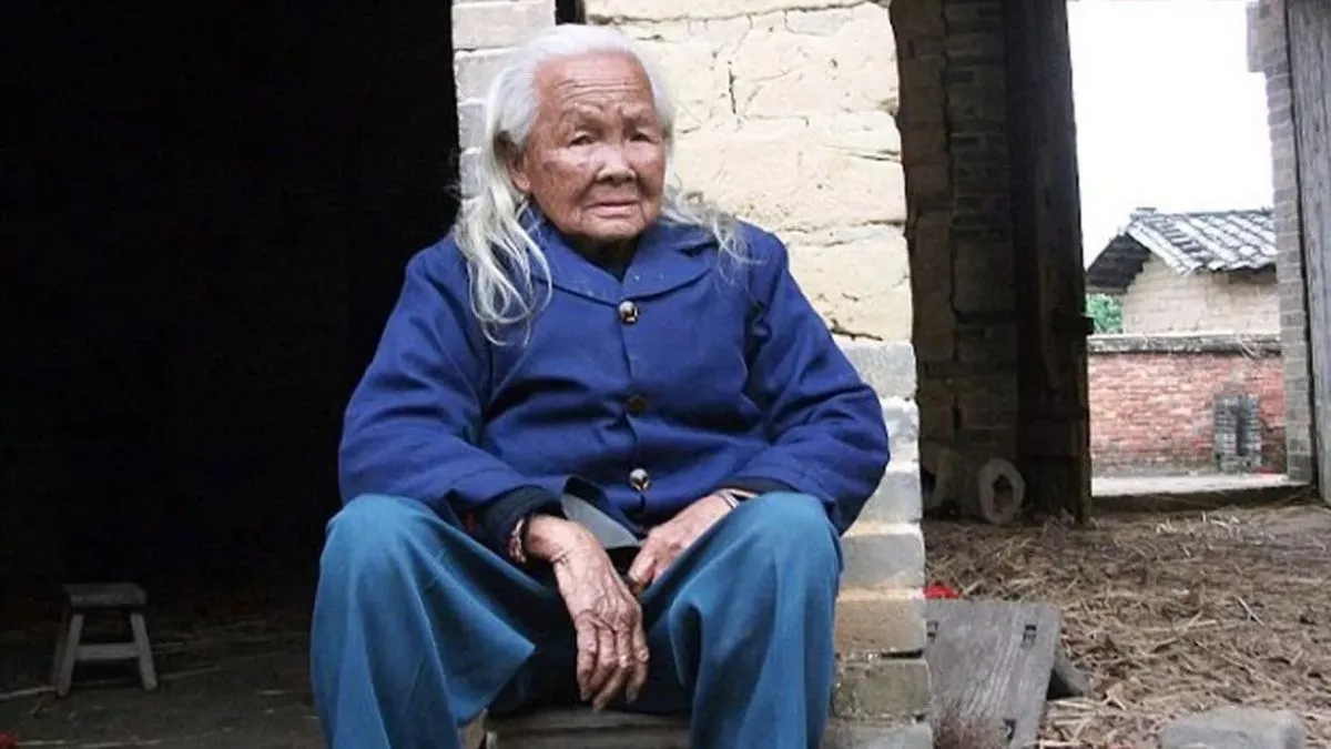 У Китаї жінка встала з гробу на шостий день, бо зголодніла: невигадана історія «воскресіння» з Піднебесної