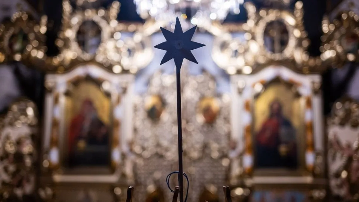 Розклад Різдвяних богослужінь церков ПЦУ, УГКЦ й католицьких храмів: де й коли дивитись наживо в Україні