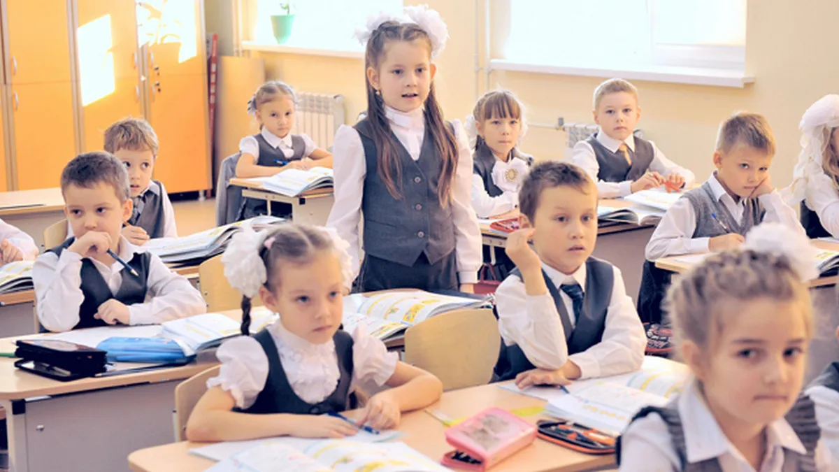 Без щеплень – освіта тільки вдома: Кабмін змінює правила для дітей без вакцинації – що варто знати батькам