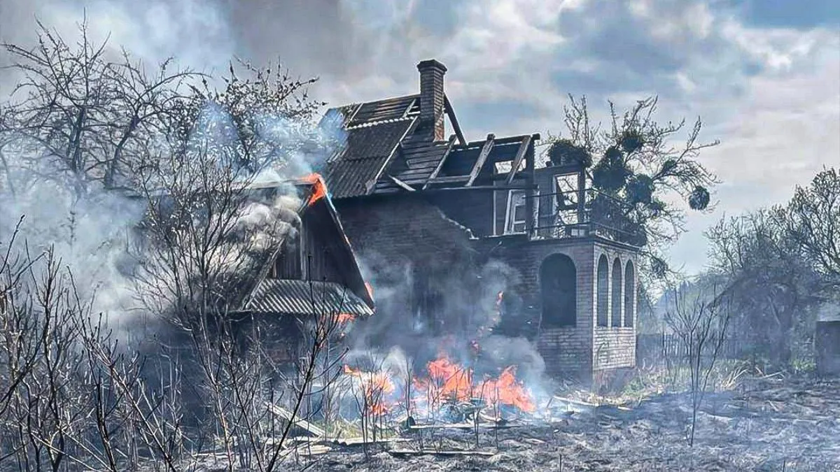 На Львівщині вогонь знищив 4 будинки й забрав людське життя: відомо, що стало причиною пожежі – не обстріл РФ